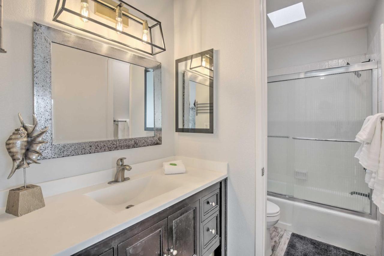 Charming Oceanside Condo With Beach And Pool Access! Exterior foto