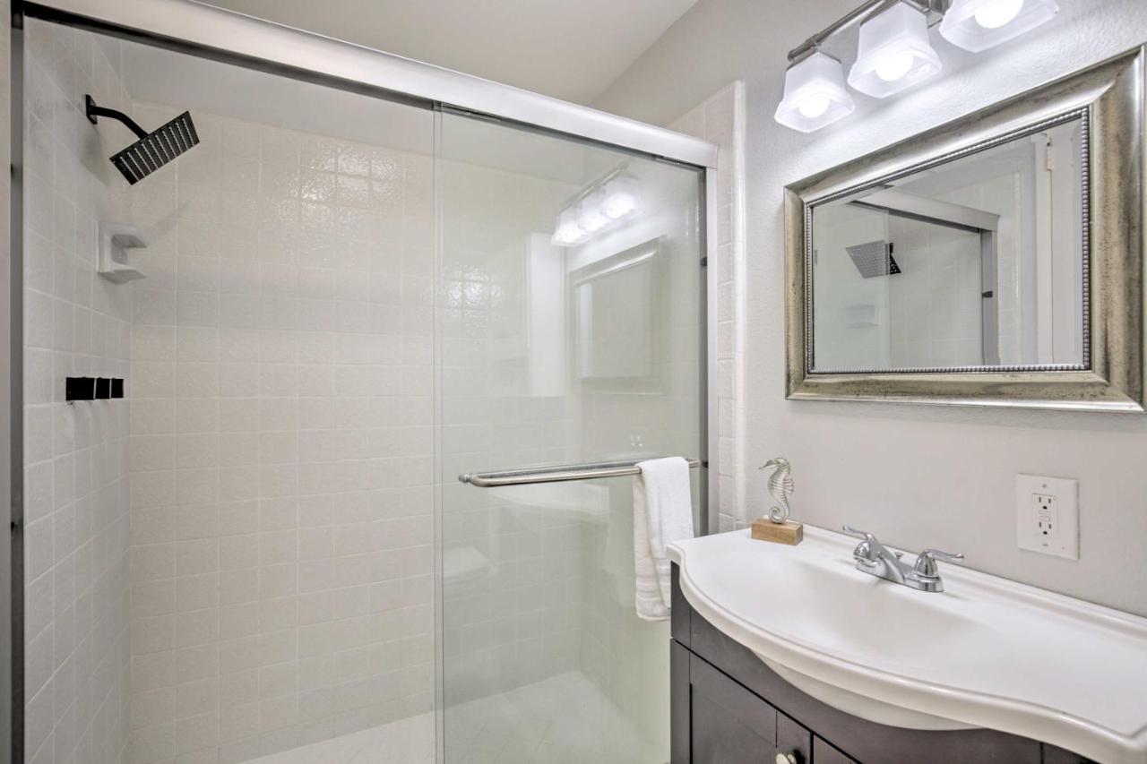 Charming Oceanside Condo With Beach And Pool Access! Exterior foto